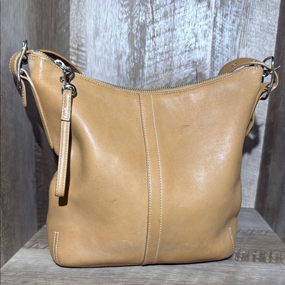 COACH Vintage Legacy Duffle Purse A04D-9326